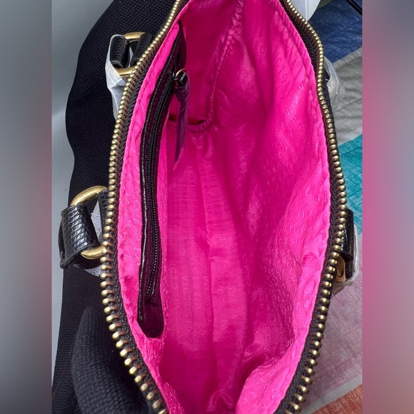 Victoria’s  Secret Black Bag NWT - Picture 6 of 7